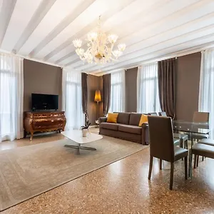 San Teodoro Palace - Luxury Włochy